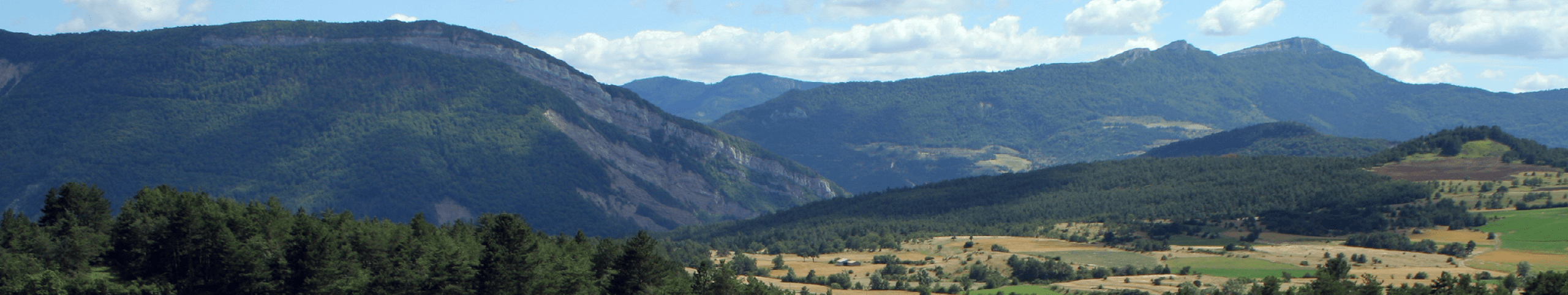 Banner Vakantiehuis in de bergen met zwembad